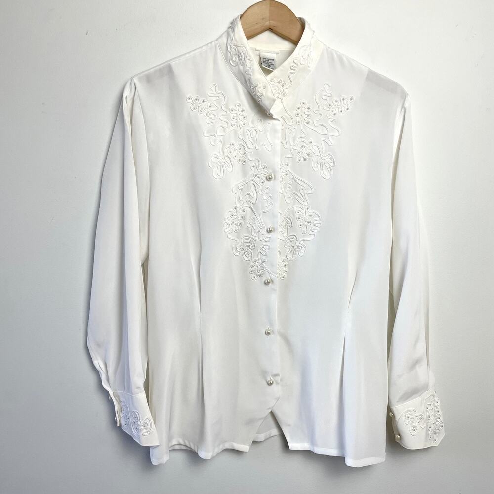 Vintage 80s Embroidered Blouse Medium White Edwardian Romantic Pearl Buttons
